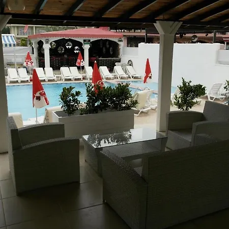 Ruby Rose Apartamento
